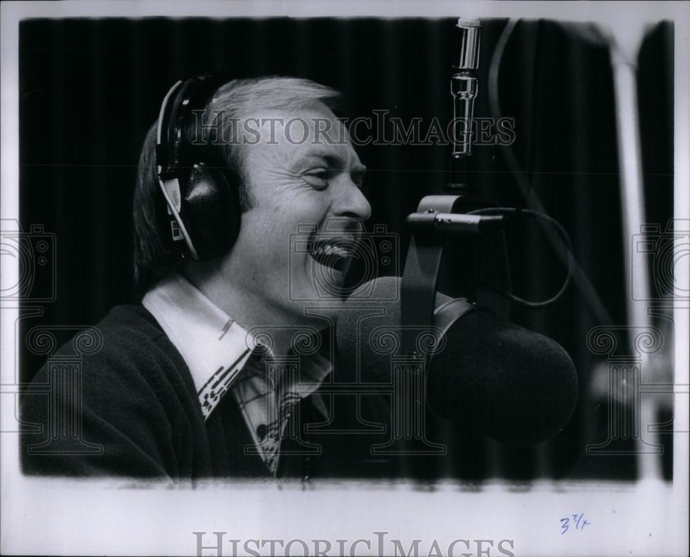 CKLW-AM Top 40 personality Tom Shannon, photograph from 1978 (Press Photo)