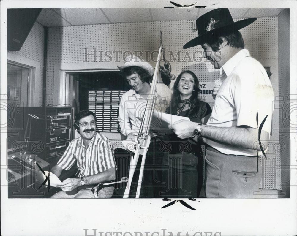 WXYZ Dick Purtan (with unknown studio guests) photograph from 1974 (Press Photo)