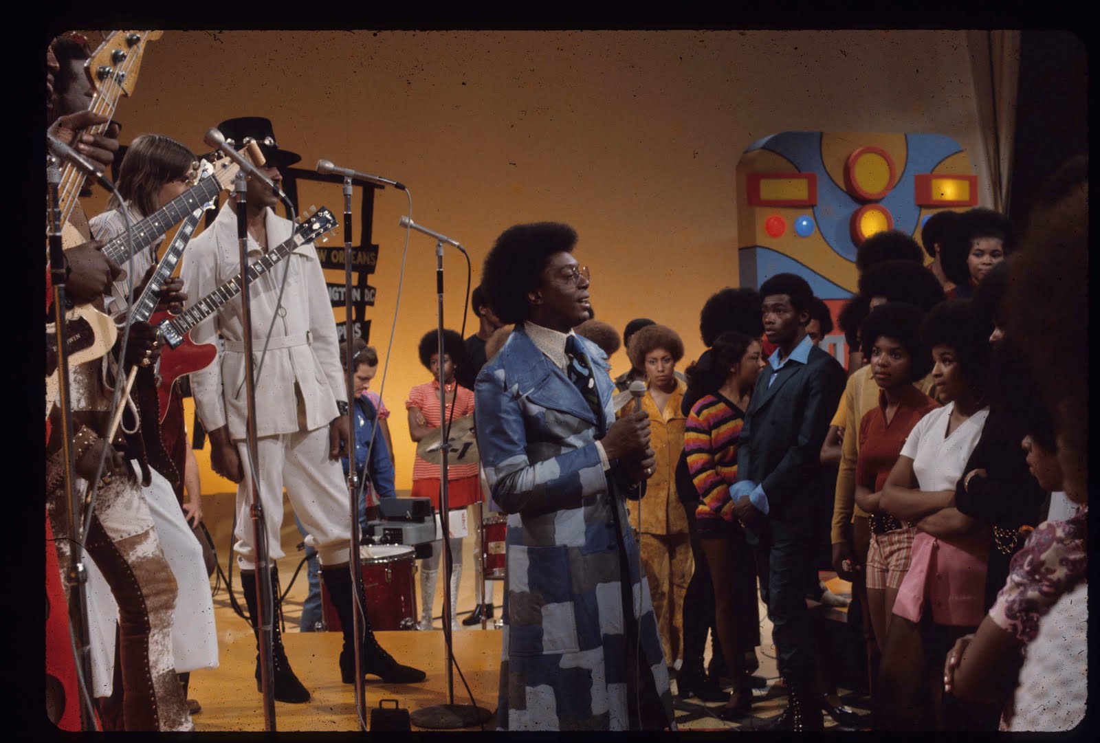 Soul to soul: gettin' the groove on soul train! 